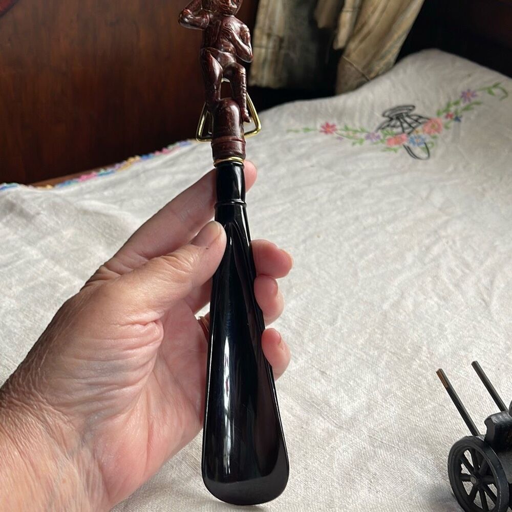 Vintage 1973 JSNY No. 12 football player Shoehorn.